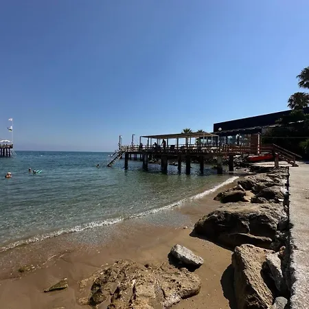 Seaview And Mountainview Apartment Kyrenia (Northern Cyprus)